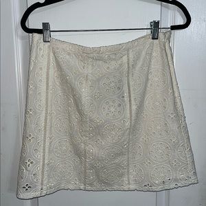Hollister Beige Lace Skirt with Zipper — 9